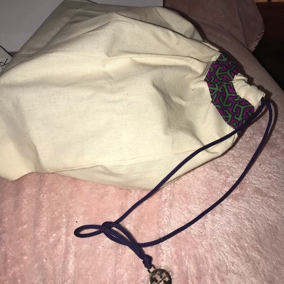 ๐SOLD๐Tory Burch Rose Gold Metallic Robinson - Picture 8 of 8